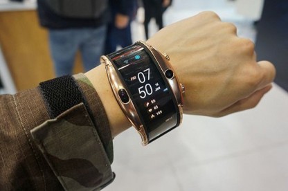 تولید ساعت مچی که یک گوشی کامل است