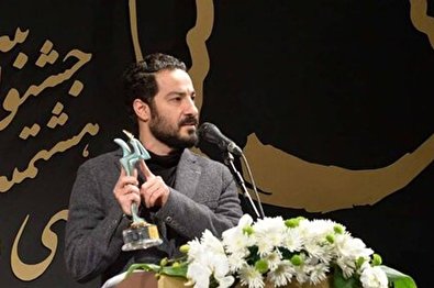 نوید محمدزاده: پسر تئاتر ایران هستم