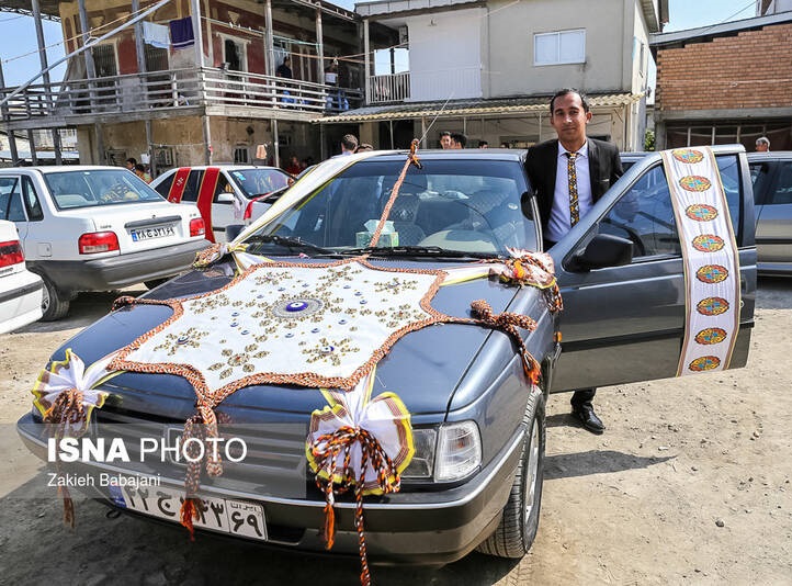 (عکس) ماشین عروس زیبای زوج ترکمن