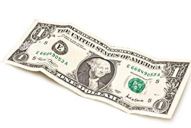 چرا یک ماه است دلار در یک محدوده قیمتی مانده است؟